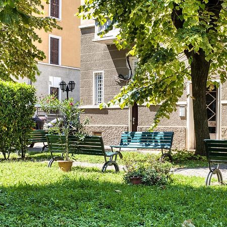 Walk To Navigli - Via Gola - 2 Bedrooms Apt Milano Ngoại thất bức ảnh