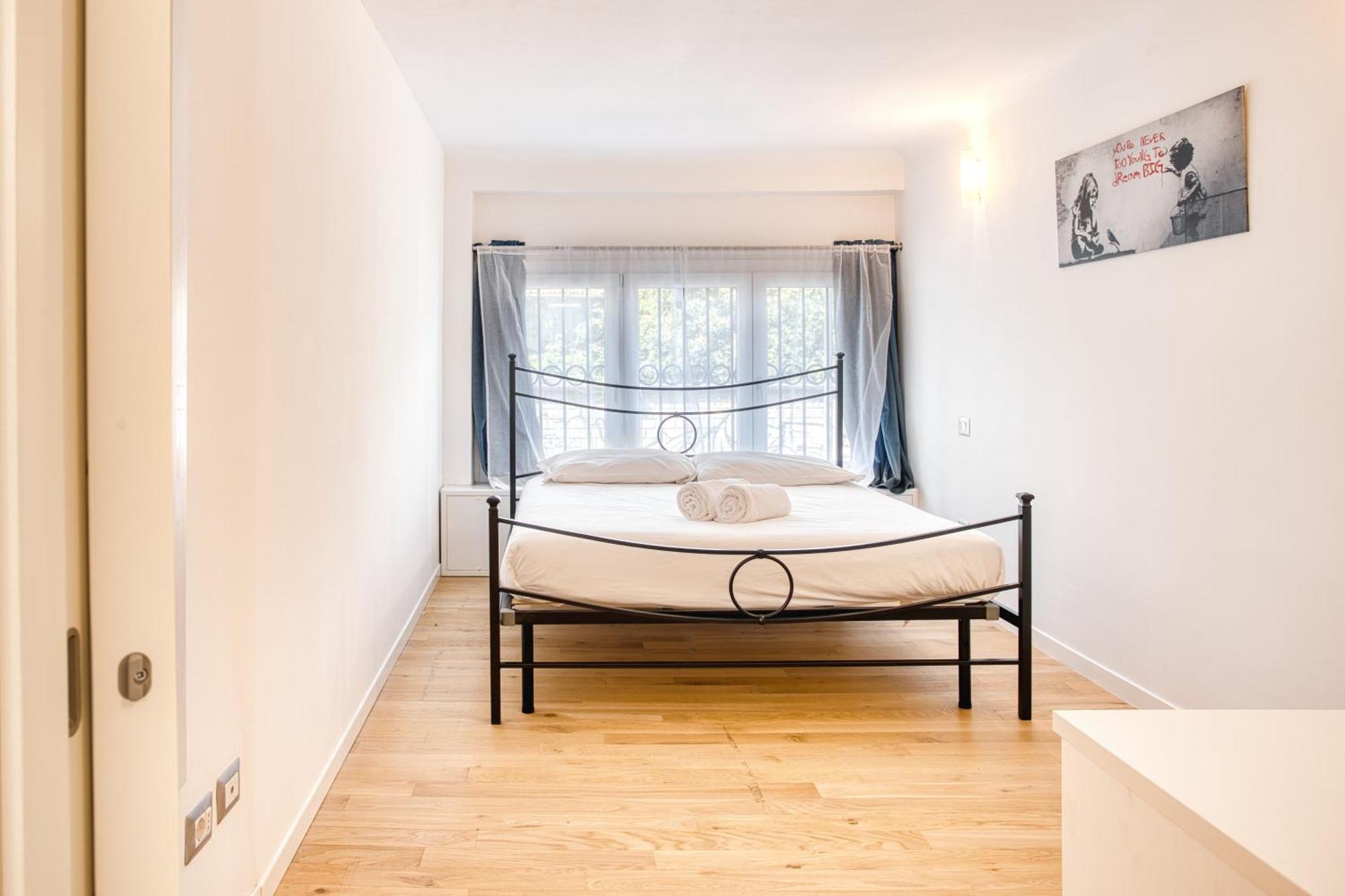 Walk To Navigli - Via Gola - 2 Bedrooms Apt Milano Ngoại thất bức ảnh