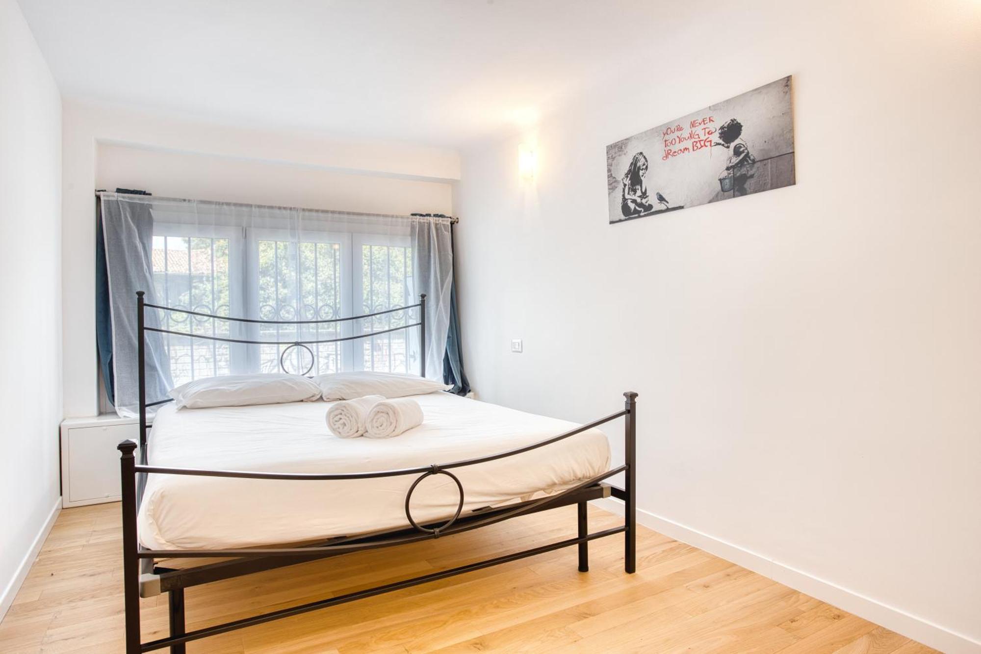 Walk To Navigli - Via Gola - 2 Bedrooms Apt Milano Ngoại thất bức ảnh