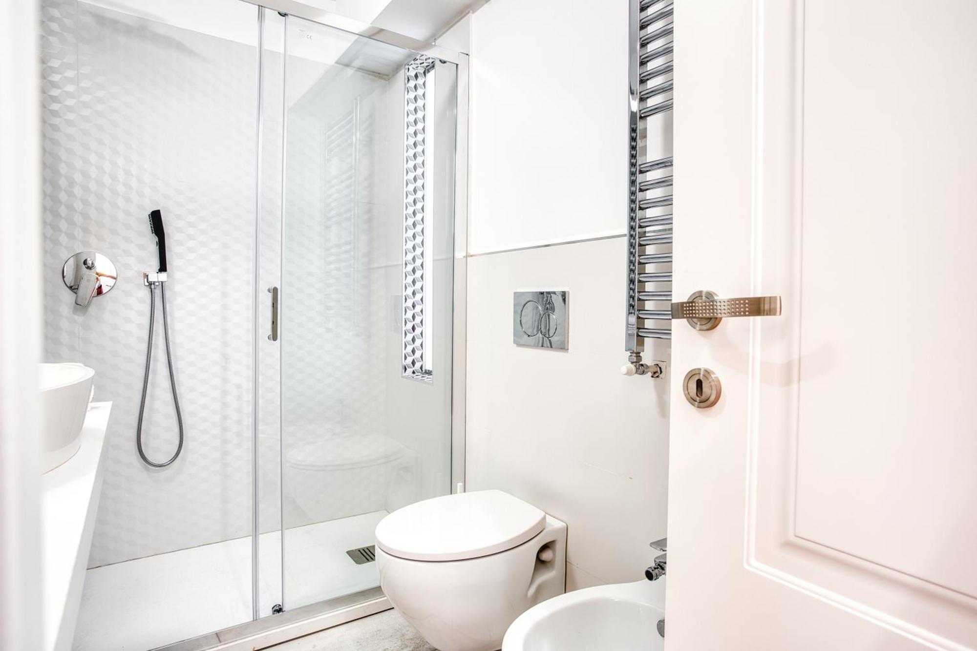 Walk To Navigli - Via Gola - 2 Bedrooms Apt Milano Ngoại thất bức ảnh